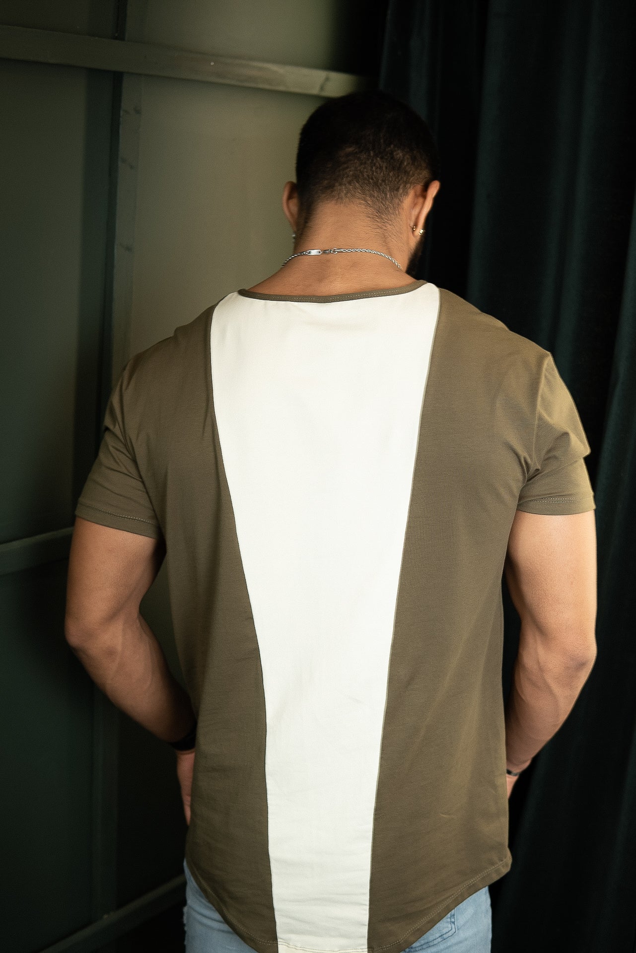 Reversible Scallop Tee - Olive / Creme